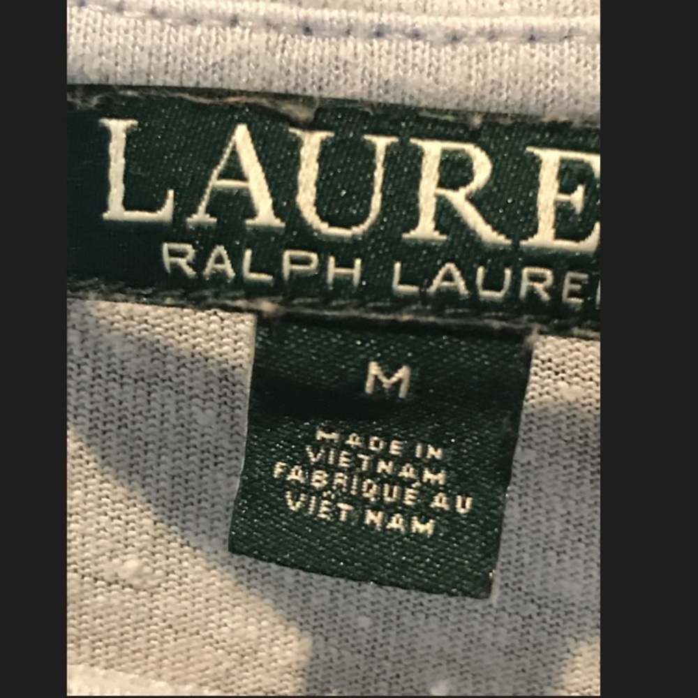 Women’s Ralph Lauren Tee Light Blue Size Medium! - Picture 3 of 3